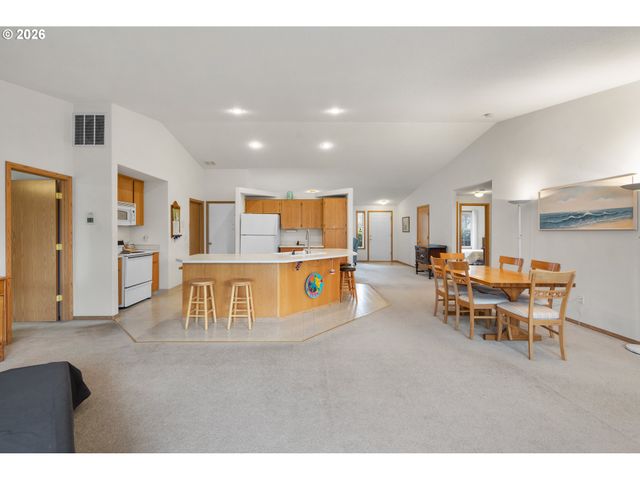 607 Se 5TH St, Battle Ground, WA 98604