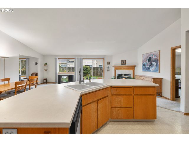 607 Se 5TH St, Battle Ground, WA 98604