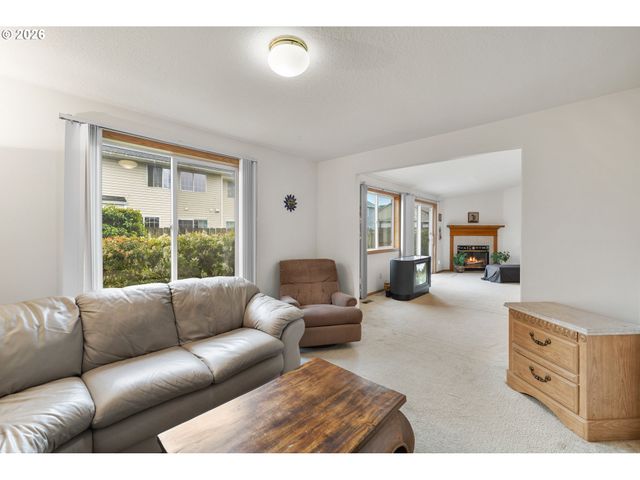 607 Se 5TH St, Battle Ground, WA 98604