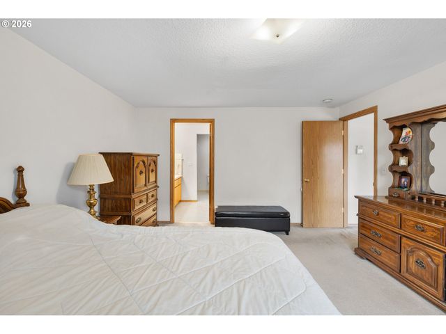 607 Se 5TH St, Battle Ground, WA 98604