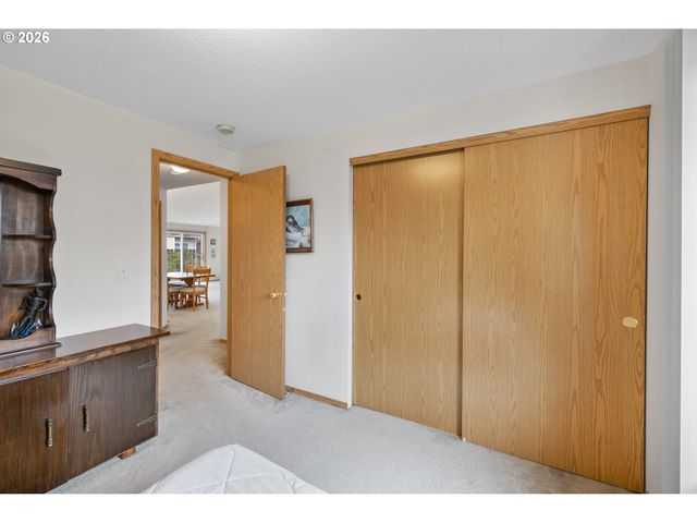 607 Se 5TH St, Battle Ground, WA 98604