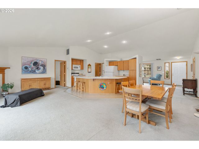 607 Se 5TH St, Battle Ground, WA 98604