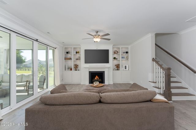 46 N Radiance Way, Hampstead, NC 28443