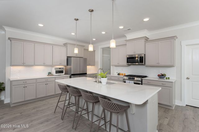 46 N Radiance Way, Hampstead, NC 28443