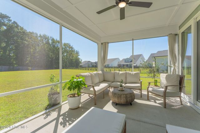 46 N Radiance Way, Hampstead, NC 28443