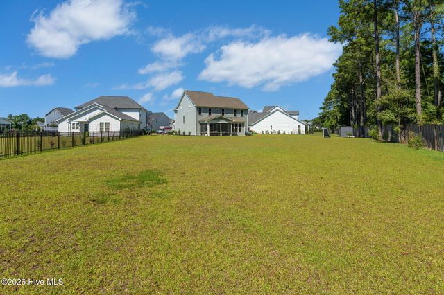 46 N Radiance Way, Hampstead, NC 28443