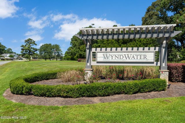 46 N Radiance Way, Hampstead, NC 28443