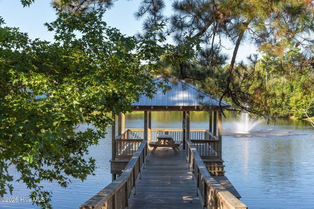 46 N Radiance Way, Hampstead, NC 28443