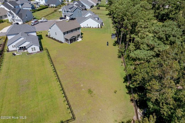 46 N Radiance Way, Hampstead, NC 28443