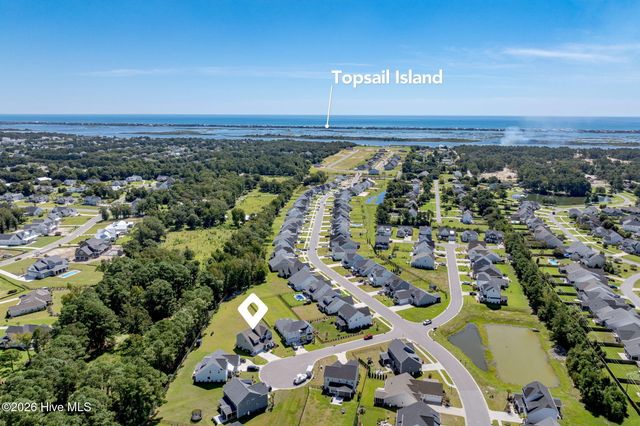 46 N Radiance Way, Hampstead, NC 28443