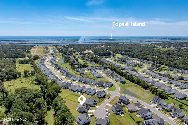 46 N Radiance Way, Hampstead, NC 28443