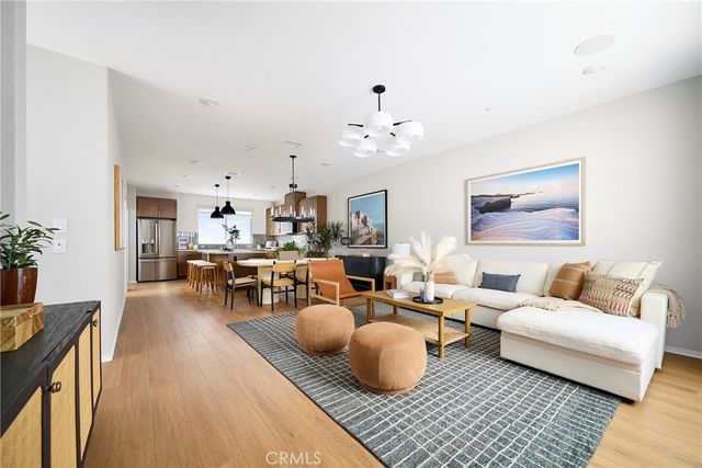 4721 South Reprise Paseo, Ontario, CA 91761
