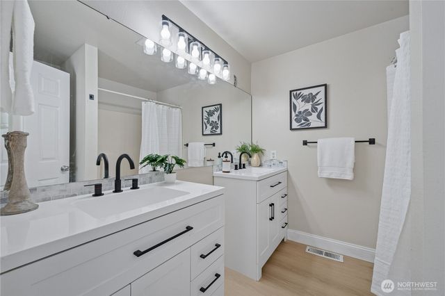 21614 95th Avenue Ct E, Graham, WA 98338