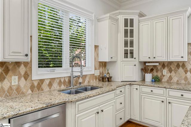 43 Appian Circle, Simpsonville, SC 29681