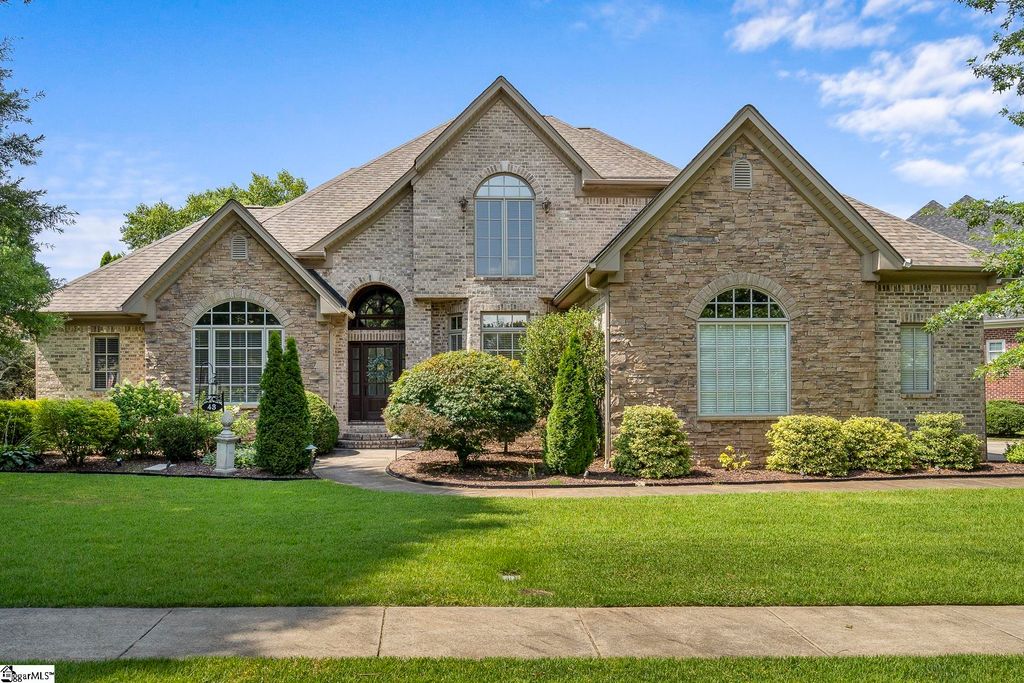 43 Appian Circle, Simpsonville, SC 29681