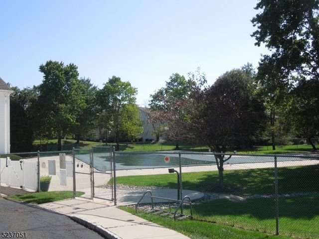 1 Potomac Dr Condo, Bernards Twp., NJ 07920