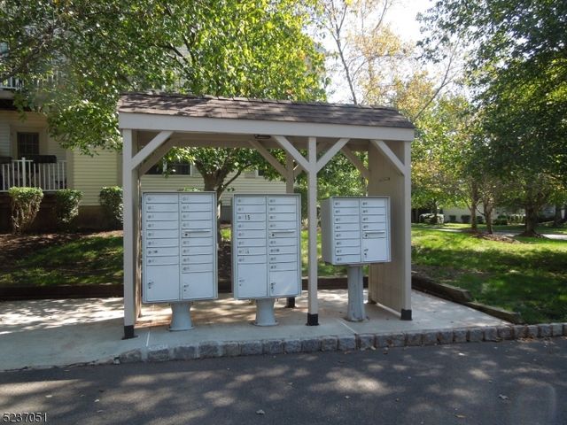 1 Potomac Dr Condo, Bernards Twp., NJ 07920