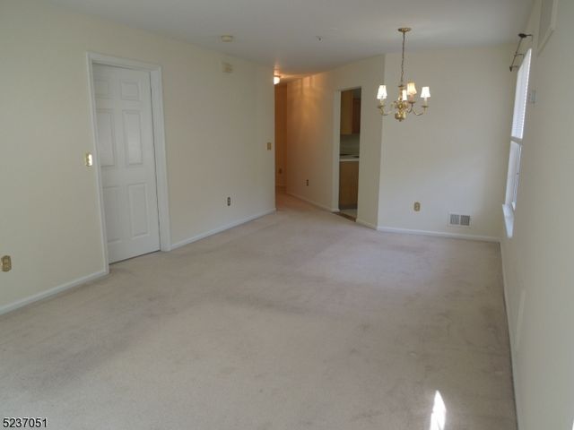1 Potomac Dr Condo, Bernards Twp., NJ 07920