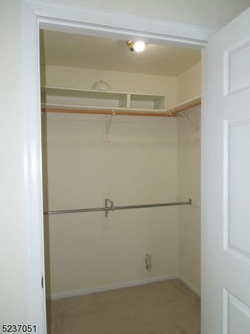 1 Potomac Dr Condo, Bernards Twp., NJ 07920