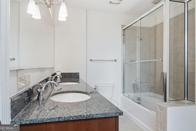 44 Peachtree Place NE 424, Atlanta, GA 30309