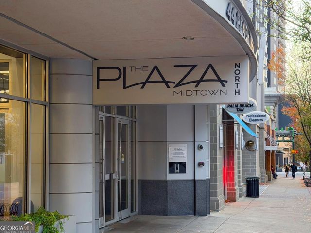 44 Peachtree Place NE 424, Atlanta, GA 30309