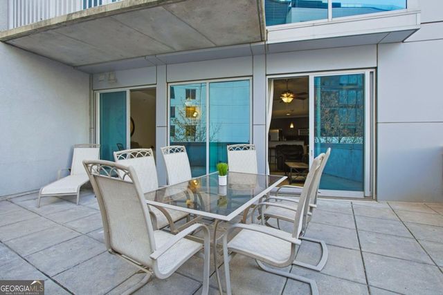 44 Peachtree Place NE 424, Atlanta, GA 30309