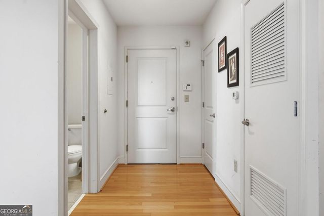 44 Peachtree Place NE 424, Atlanta, GA 30309