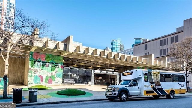 44 Peachtree Place NE 424, Atlanta, GA 30309