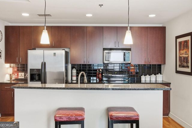 44 Peachtree Place NE 424, Atlanta, GA 30309
