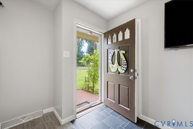 2619 Douglas Ln, North Prince George, VA 23860