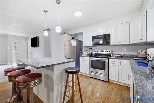 2619 Douglas Ln, North Prince George, VA 23860