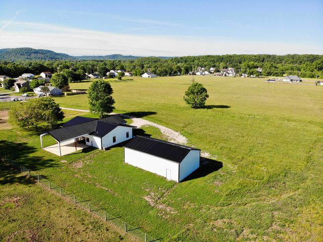 1100 Pauley Court, Berea, KY 40403