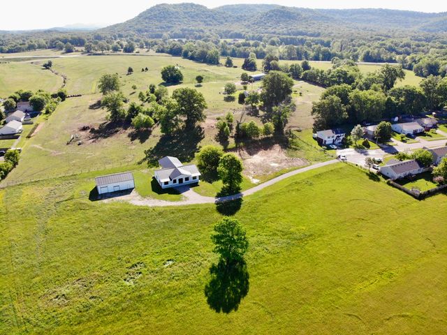 1100 Pauley Court, Berea, KY 40403