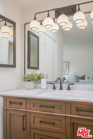 1655 Greenfield Avenue 3, Los Angeles, CA 90025