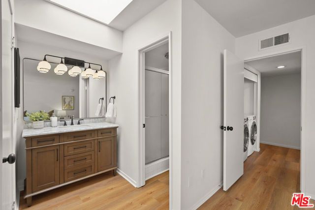 1655 Greenfield Avenue 3, Los Angeles, CA 90025