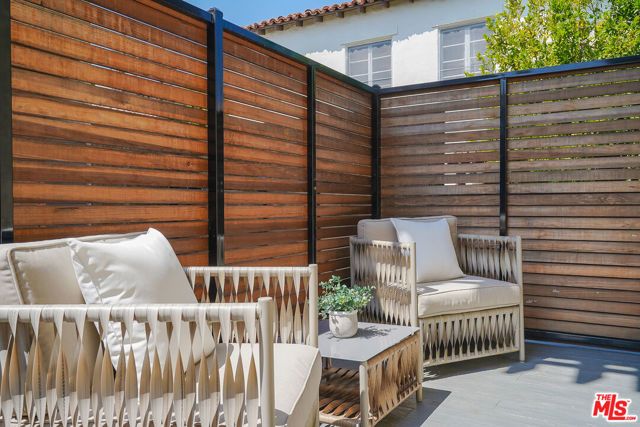 1655 Greenfield Avenue 3, Los Angeles, CA 90025