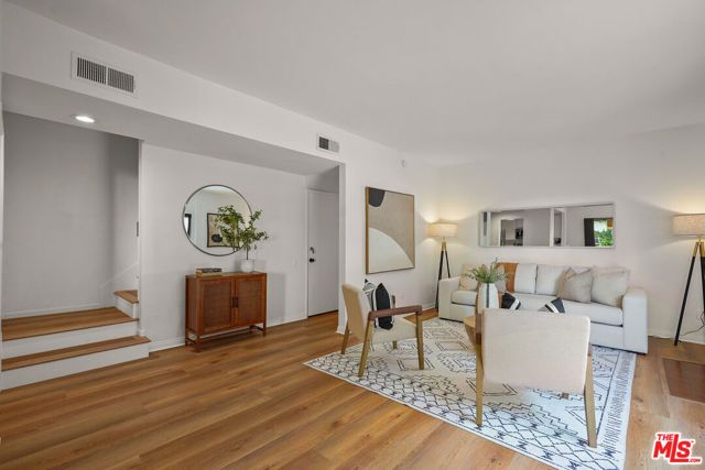 1655 Greenfield Avenue 3, Los Angeles, CA 90025