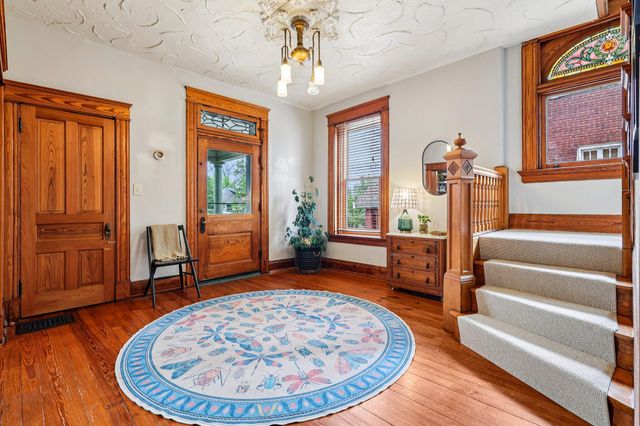 726 N Fort Thomas Avenue, Fort Thomas, KY 41075