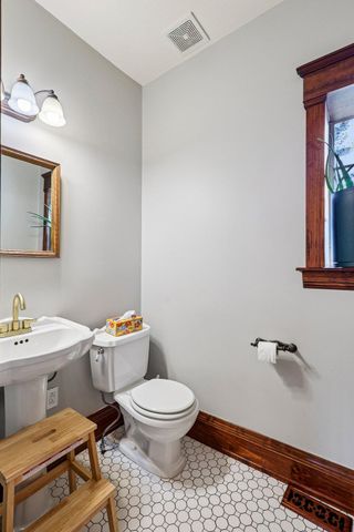 726 N Fort Thomas Avenue, Fort Thomas, KY 41075