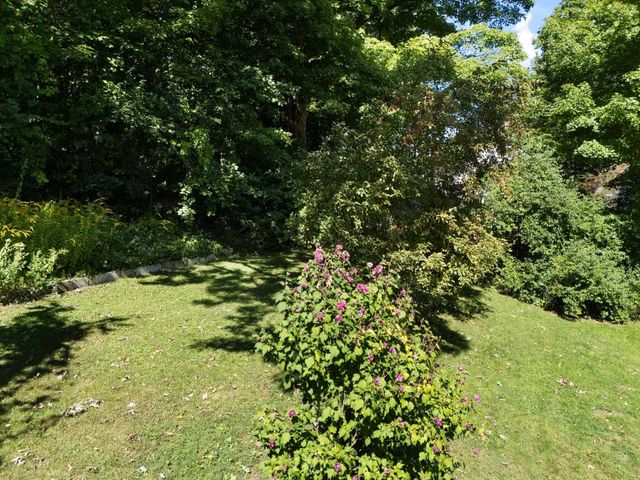 19 Blakeslee Street, Brattleboro, VT 05301