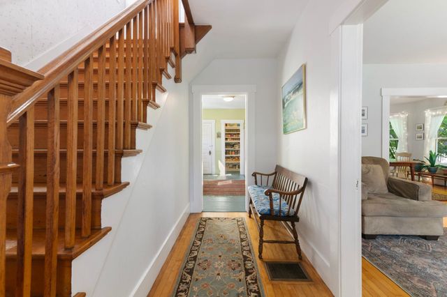19 Blakeslee Street, Brattleboro, VT 05301