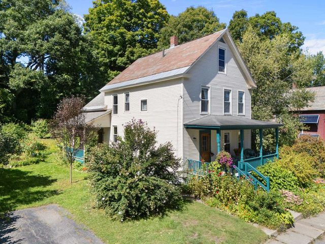 19 Blakeslee Street, Brattleboro, VT 05301