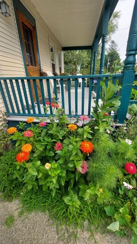 19 Blakeslee Street, Brattleboro, VT 05301