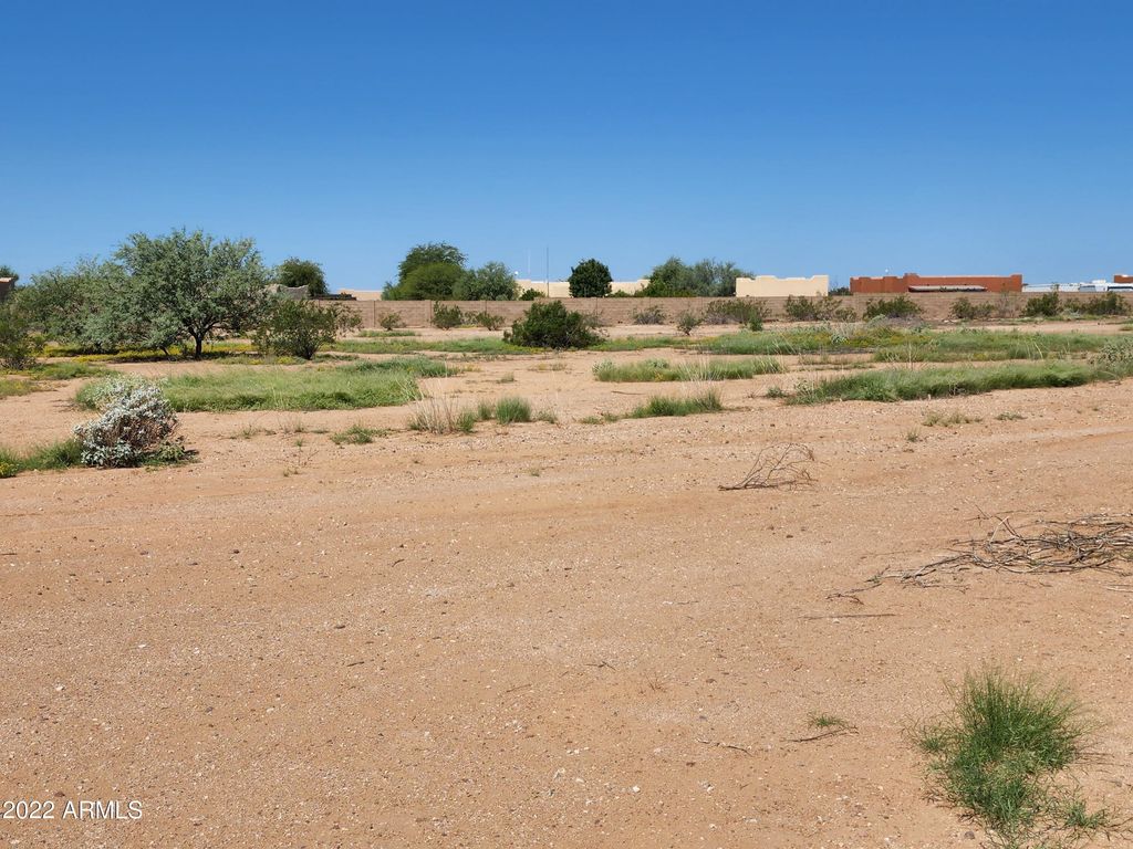 000 W Montgomery Road -, Wittmann, AZ 85361 — photo 5