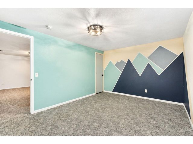 2072 Huntington Cir, Fort Collins, CO 80526