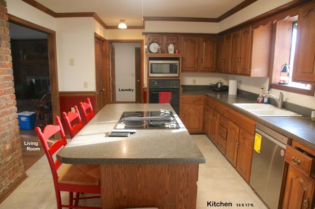 2544 Barwood Dr, Greenbrier, TN 37073