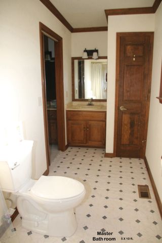 2544 Barwood Dr, Greenbrier, TN 37073