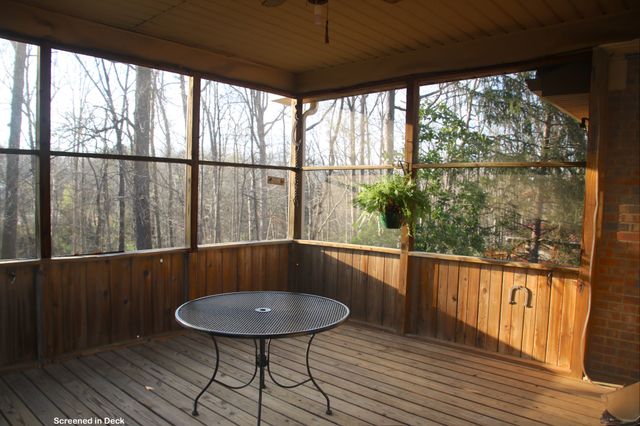2544 Barwood Dr, Greenbrier, TN 37073