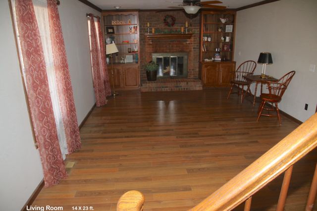 2544 Barwood Dr, Greenbrier, TN 37073