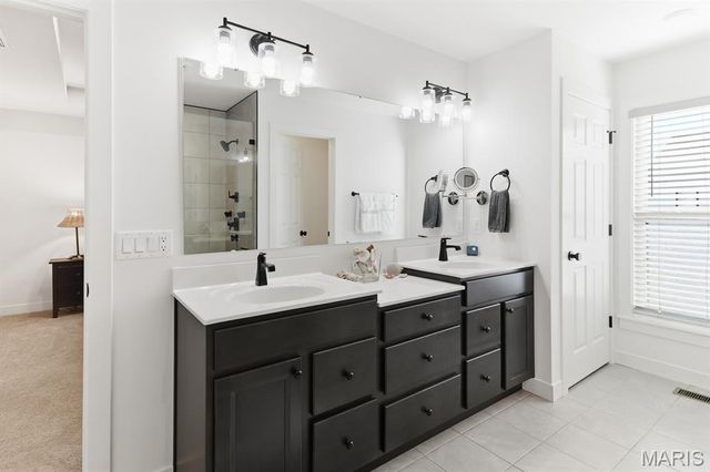 16503 Honey Locust Drive, Chesterfield, MO 63005